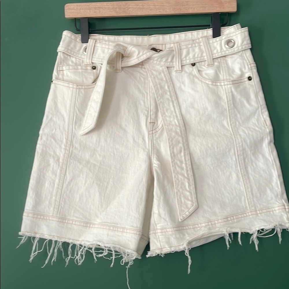 Frye Women's 8 Cream Contrast Stitched Jean Shorts High-rise Grommet Belt